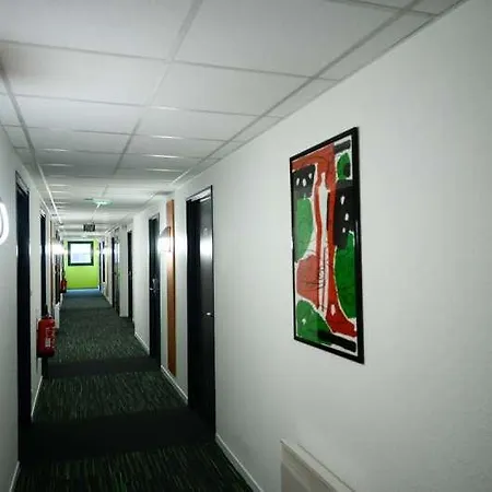 Hotel Brit Confort Centre 3*