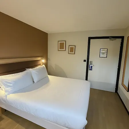 鲁昂中心布里特酒店 酒店