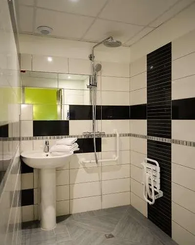 Brit Confort Centre 2* Rouen