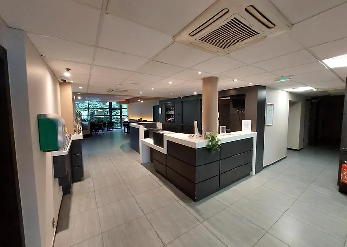 Brit Confort Centre 2*