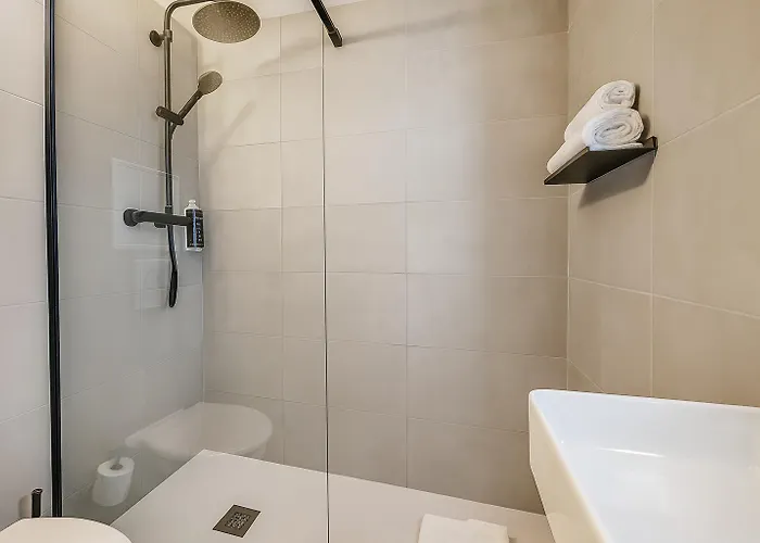 Hotel Brit Confort Centre