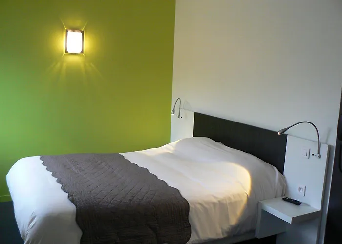 Hotel Brit Confort Centre 2*