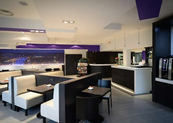 Hotel Brit Confort Centre 2*